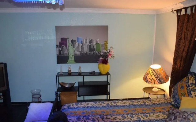 Bewitching Apartment With Garden and Terrace