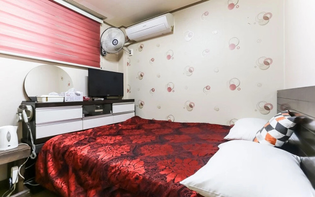 Gangneung Solbit Motel