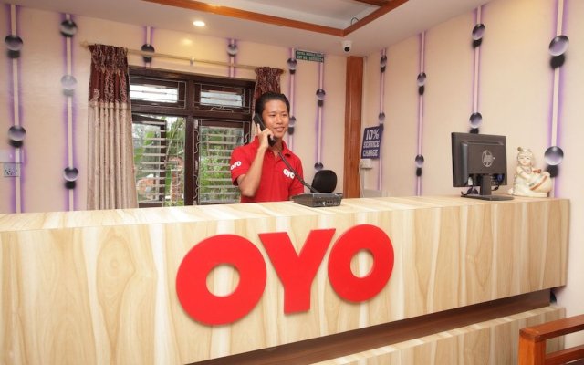 Oyo 618 Hotel Middle Point
