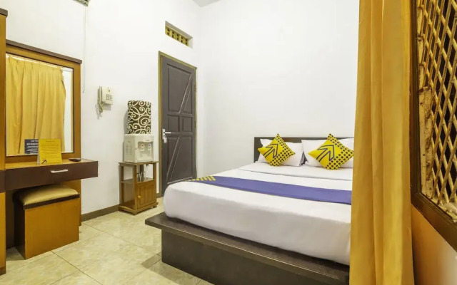 Hotel Aden 2 Syariah by OYO Rooms