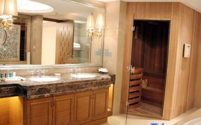 New Cozy Harbour Hotel