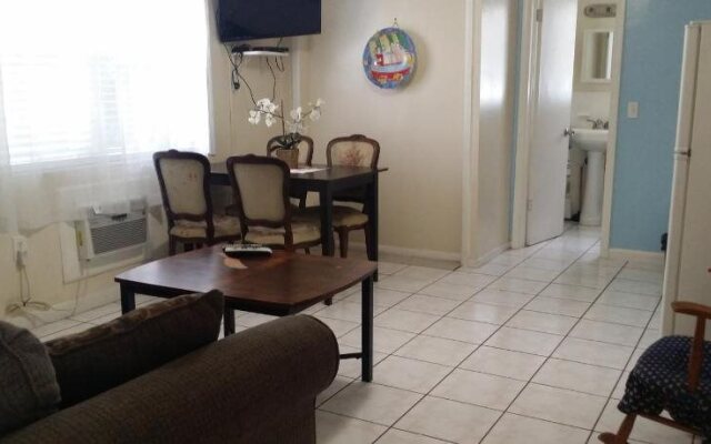 Eamon James Apartments & Suites