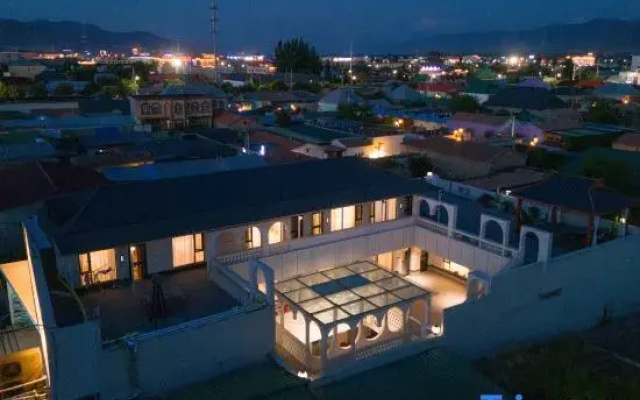 Tekes Xinglai Makino Art Homestay (Baguacheng Branch)