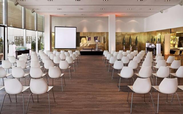 Melia Barcelona Sky