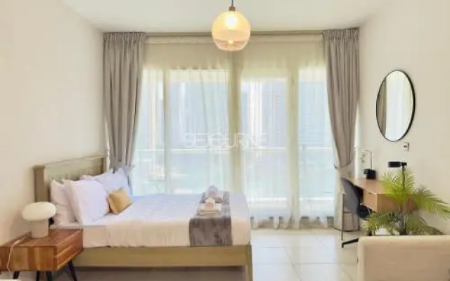 DA86 Well Design Studio in Dubai Arch tower