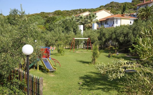 Aristoteles Holiday Resort And Spa