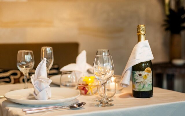 Karmagali Boutique Suites (Adults Only) & Private villas (families)