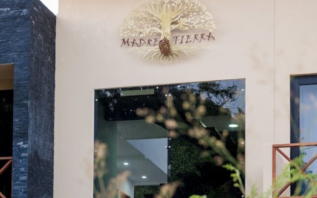 Hotel Boutique Madre Tierra