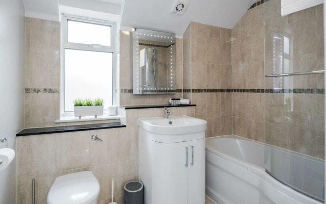 Roomspace Apartments - Lomond Court