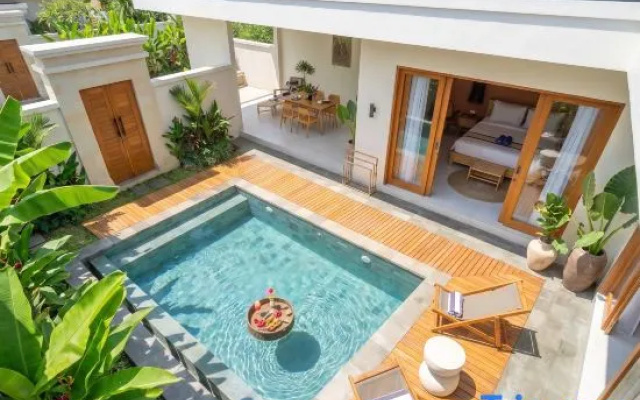 Dasha 2 - Chic 2BR Canggu Hideaway with Spacious Pool & Patio – Pool – Kerobokan Kelod