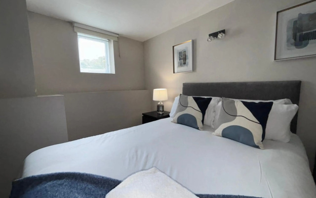 Richmond Park Hotel