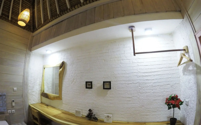 Gili Breeze Tropical Bungalows