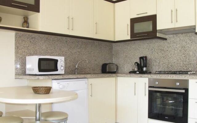 Villa AQ37 by JoyLettings