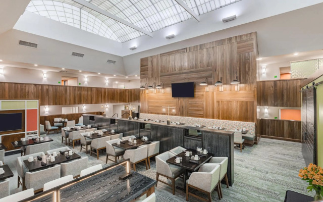 Holiday Inn Columbus by IHG