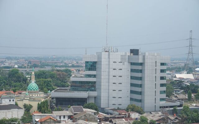 Homey 2BR Menara Cawang Apartment