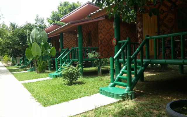 The royal bamboo lodge