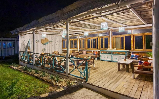 Paradise Beach Resort