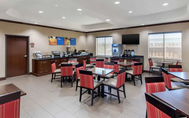 Comfort Inn Near UNT