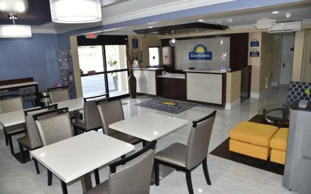 Days Inn Goose Creek