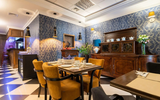 SleepWalker Boutique Suites