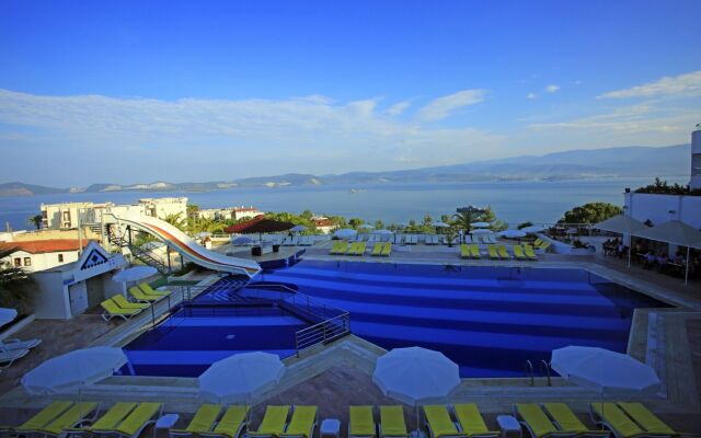 Roseira Beach Resort