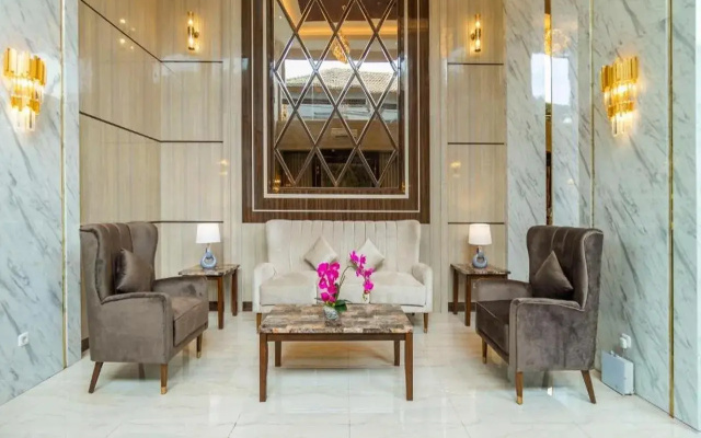 City of Aventus Hotel - Denpasar