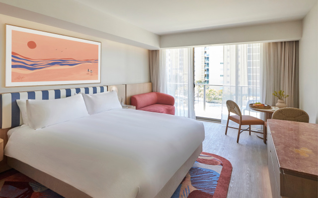 Avani Mooloolaba Beach Hotel – Guest Rooms – Mooloolaba