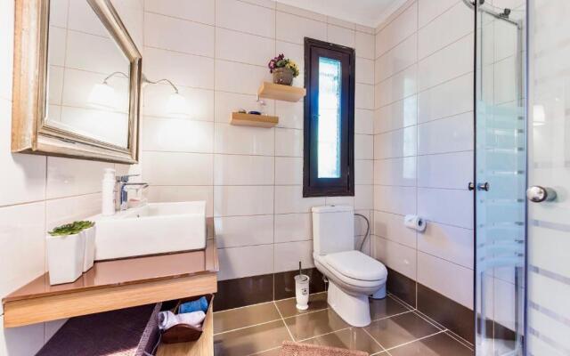 #Villa Fiorina by halu! Sani Villas