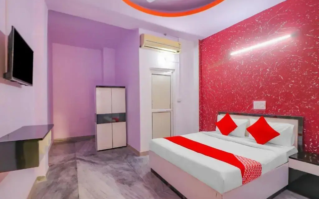 Primrose Hotel by OYO Rooms