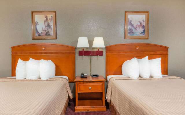 Days Inn by Wyndham Paintsville