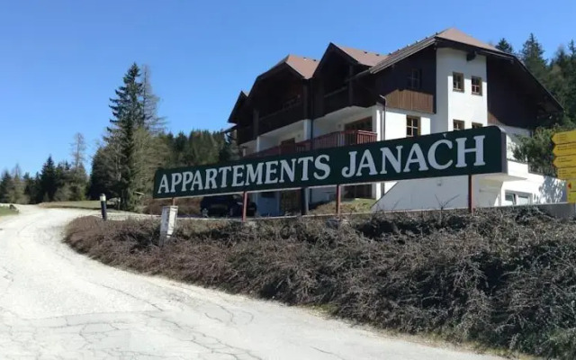 Haus Janach I