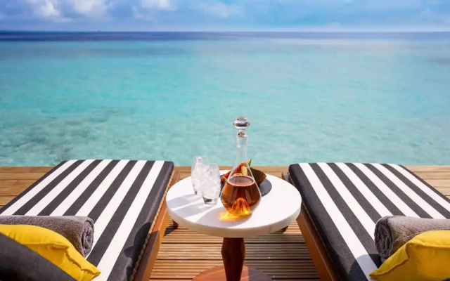 SAii Lagoon Maldives, Curio Collection by Hilton