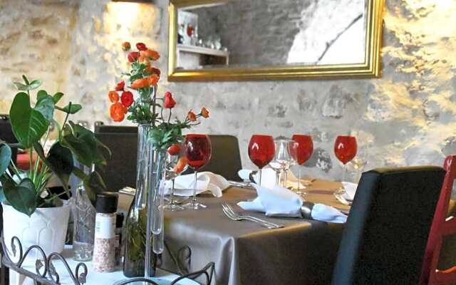 Holiday Home St Restitut with Fireplace I