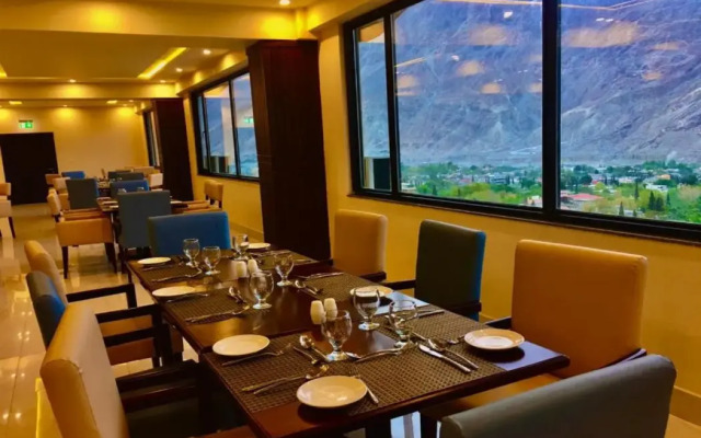 Avari Xpress Gilgit
