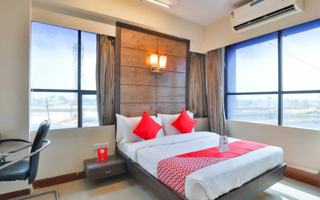 Hotel Arya Corporate by OYO Rooms