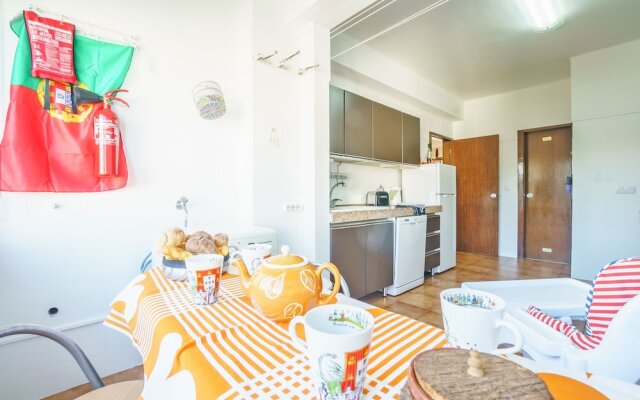 Seafront Condo & Big Terrace
