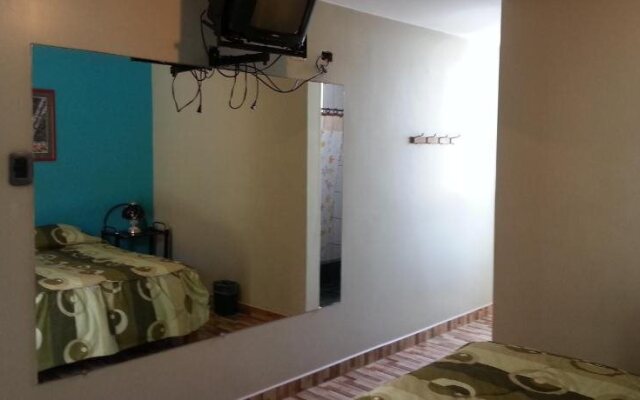 Hostal La Familia
