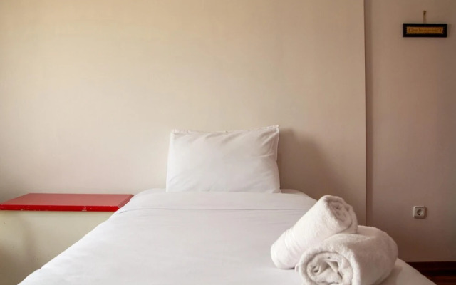 Vibrant Flat Near Trendy Attractions in Karsiyaka