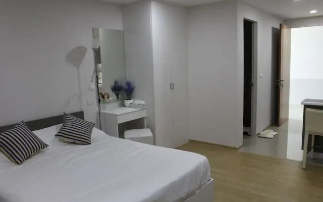 Ozone Condotel Apt 716