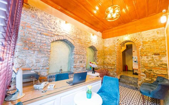 Acacia Mansion Hotel