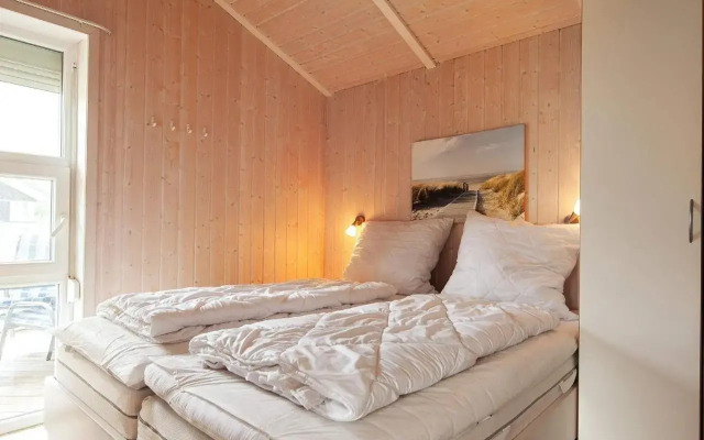 Two-Bedroom Holiday home in Grömitz 2