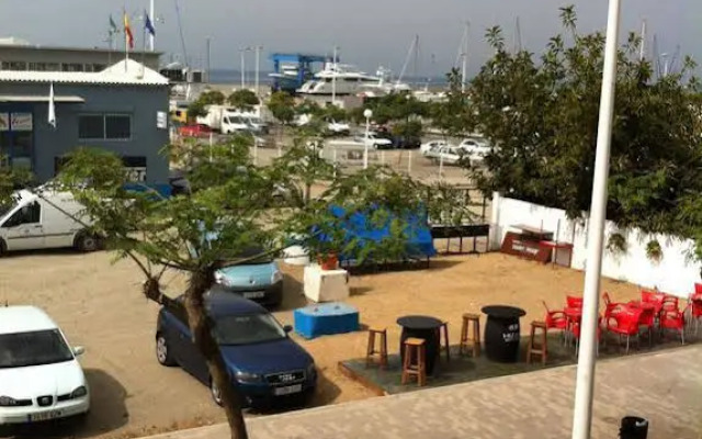 Hostal El Puerto