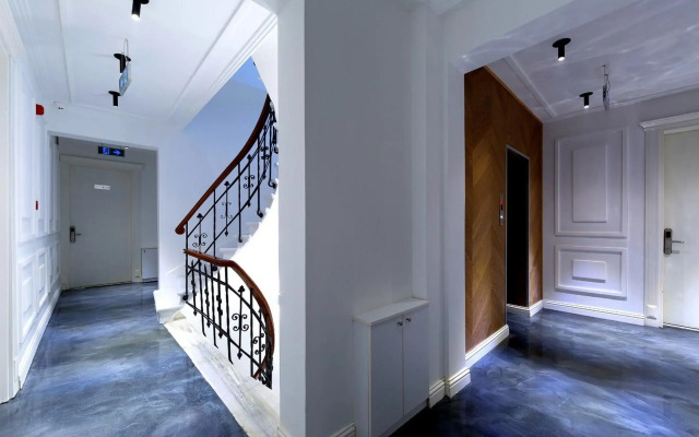 Walton Hotels Galata