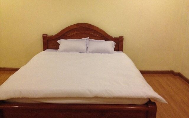 Authentic Family Homestay
