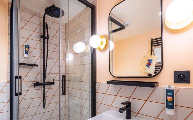 The People - Paris Nation - Hostel