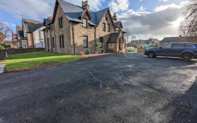 Cambeth Lodge