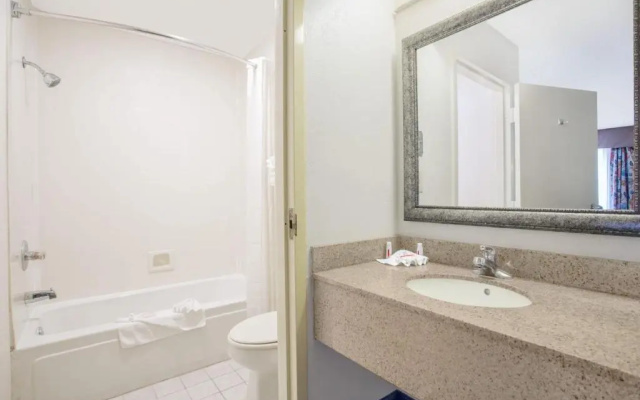 SureStay Hotel by Best Western North Myrtle Beach