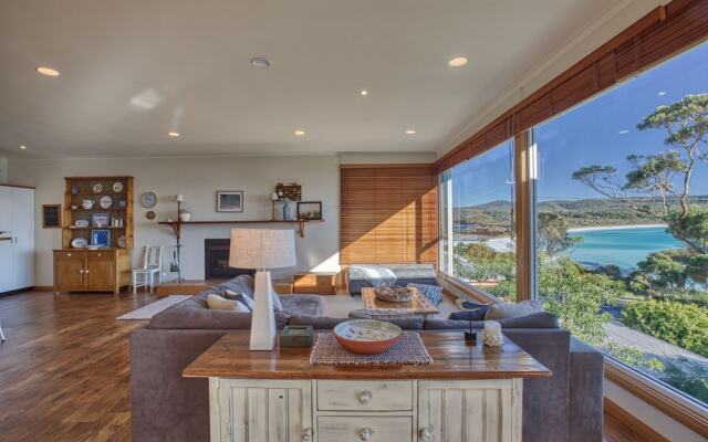 Beach Side Bay Of Fires