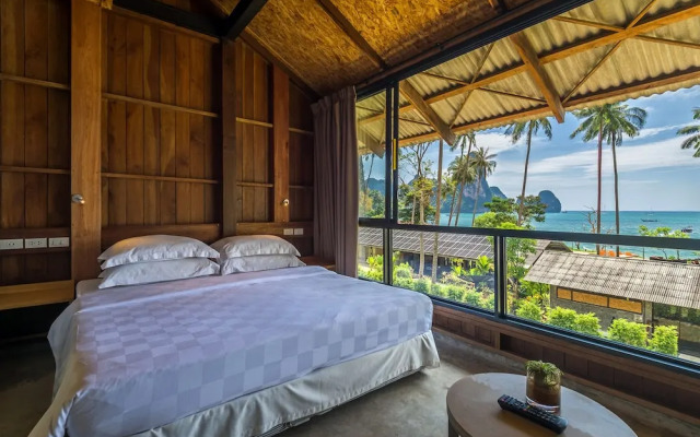 Tinidee Hideaway Tonsai Beach Krabi (SHA Extra Plus)