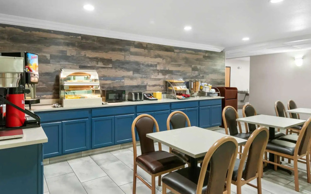 SureStay Plus by Best Western Benbrook Fort Worth